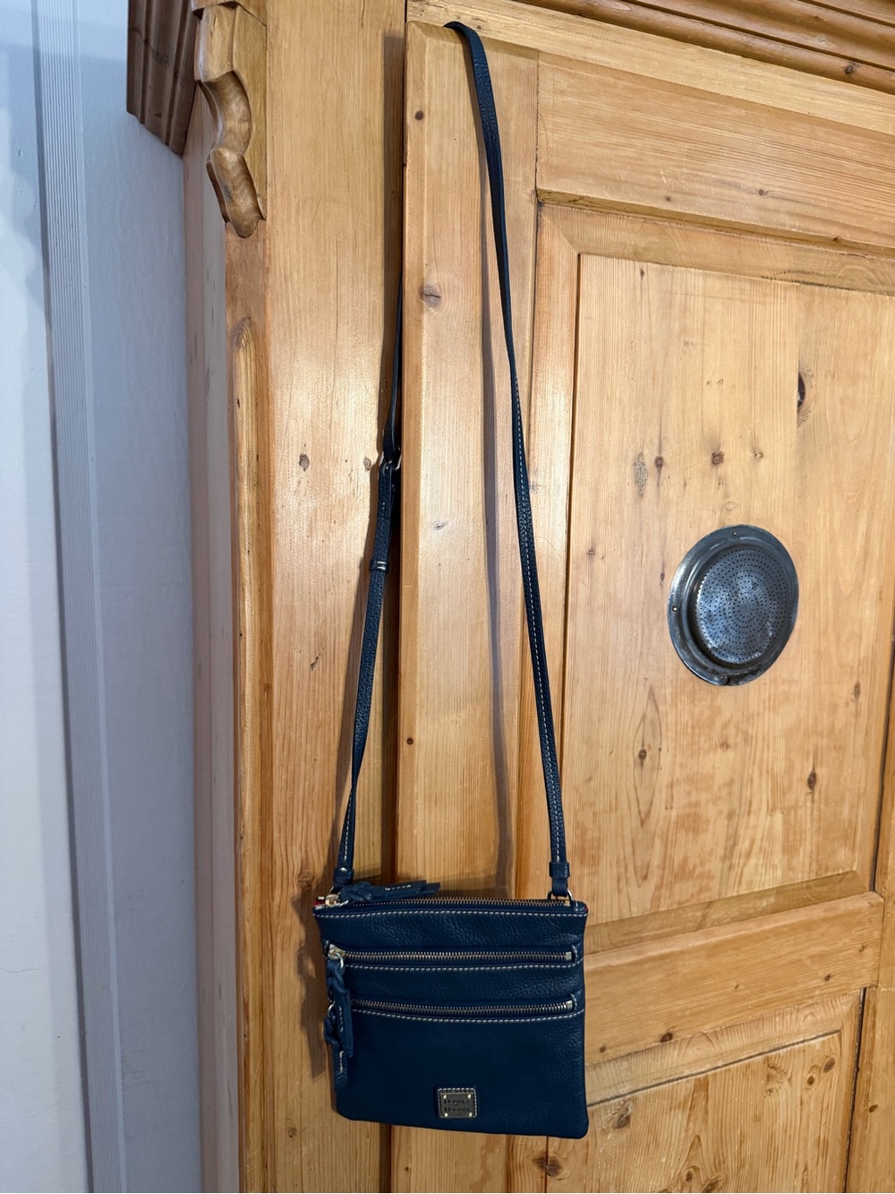 Dooney & Bourke Small Black Crossbody Bag - Classic Leather w/3 Zip Pockets